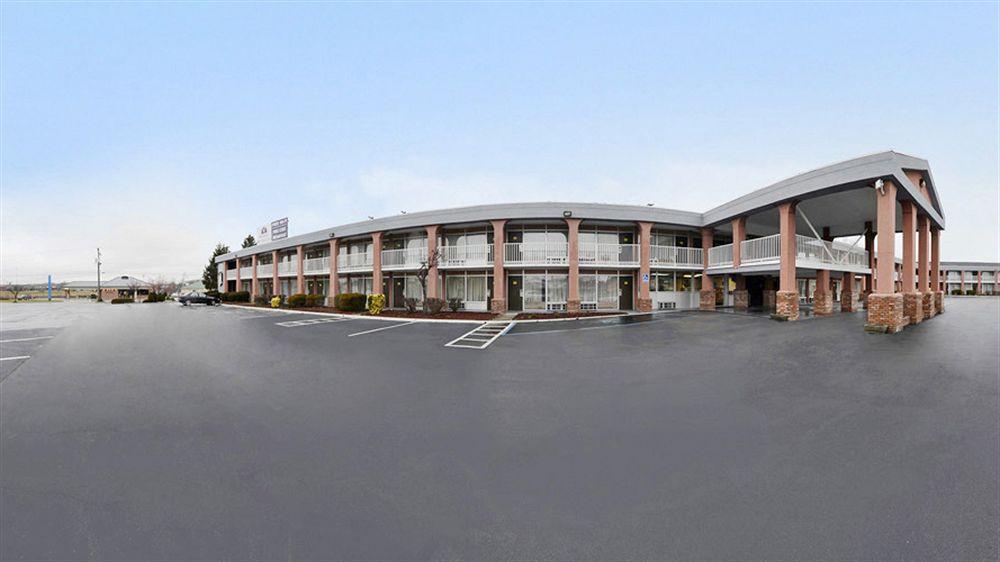 Red Roof Inn بيريا المظهر الخارجي الصورة